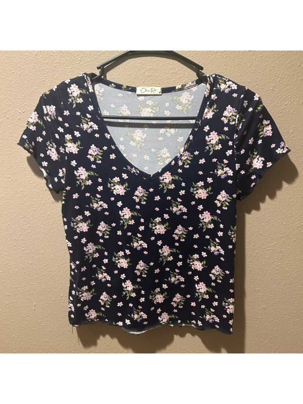 Floral Top‎